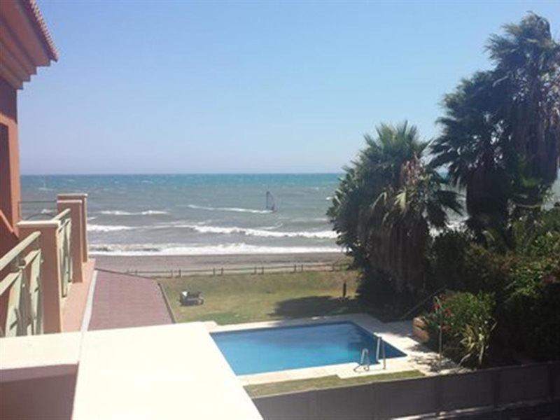 Axarquia Beach Hotel Almayate Bajo Kültér fotó