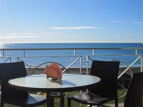 Axarquia Beach Hotel Almayate Bajo Kültér fotó
